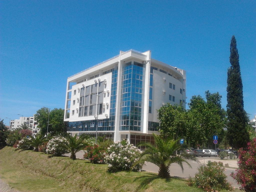Apartment Marina Bar Bilik gambar